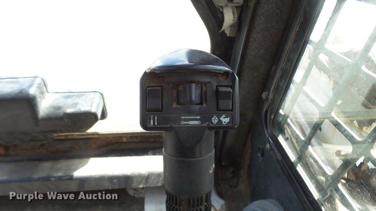 image for item DM9870 2007 Bobcat T190 skid steer