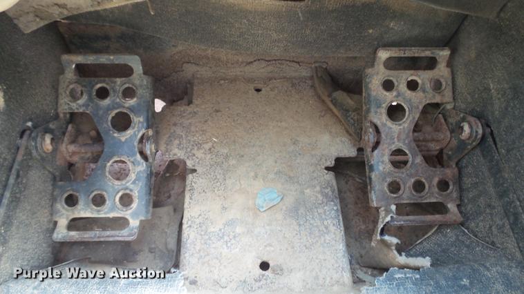 image for item DM9870 2007 Bobcat T190 skid steer