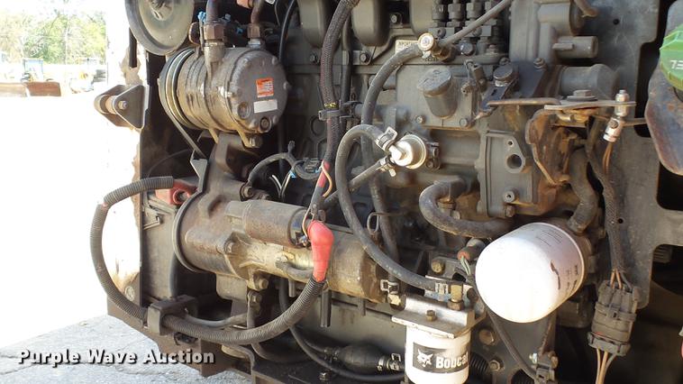 image for item DM9870 2007 Bobcat T190 skid steer