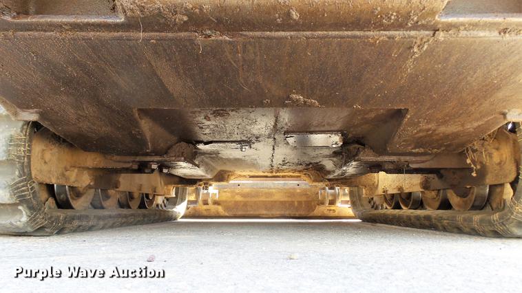 image for item DM9870 2007 Bobcat T190 skid steer