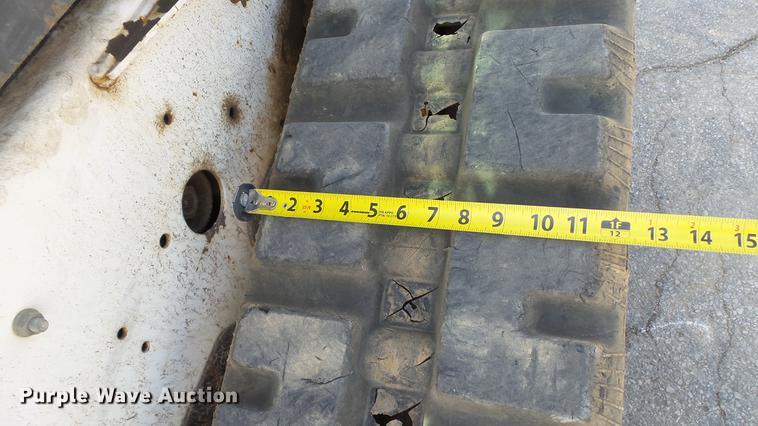 image for item DM9870 2007 Bobcat T190 skid steer