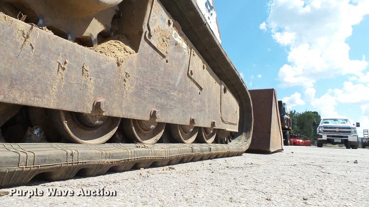 image for item DM9870 2007 Bobcat T190 skid steer