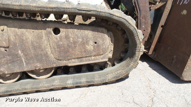 image for item DM9870 2007 Bobcat T190 skid steer