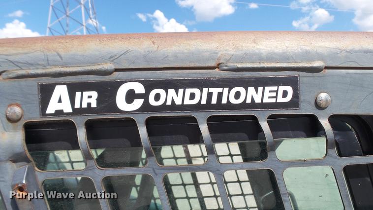 image for item DM9870 2007 Bobcat T190 skid steer