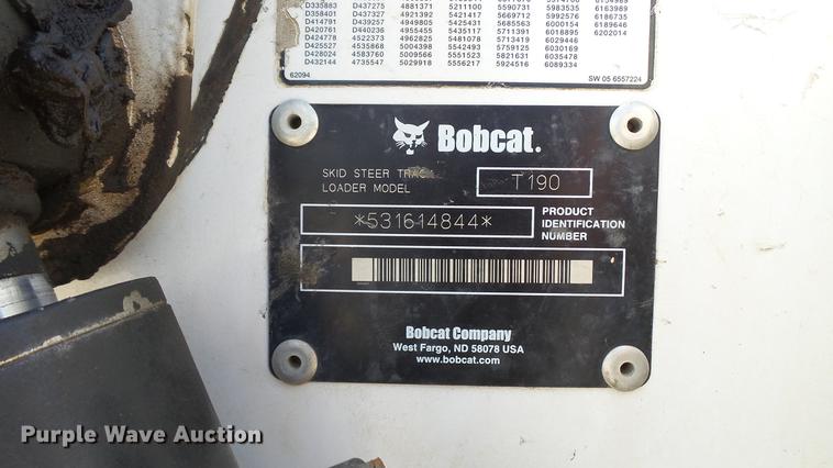 image for item DM9870 2007 Bobcat T190 skid steer