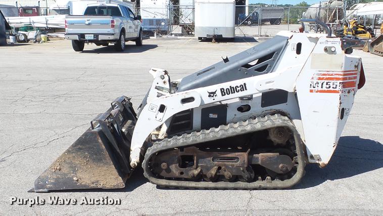 image for item DM9873 2005 Bobcat MT55 compact utility loader