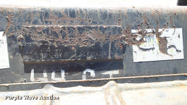 image for item DM9873 2005 Bobcat MT55 compact utility loader