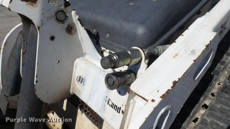 image for item DM9873 2005 Bobcat MT55 compact utility loader