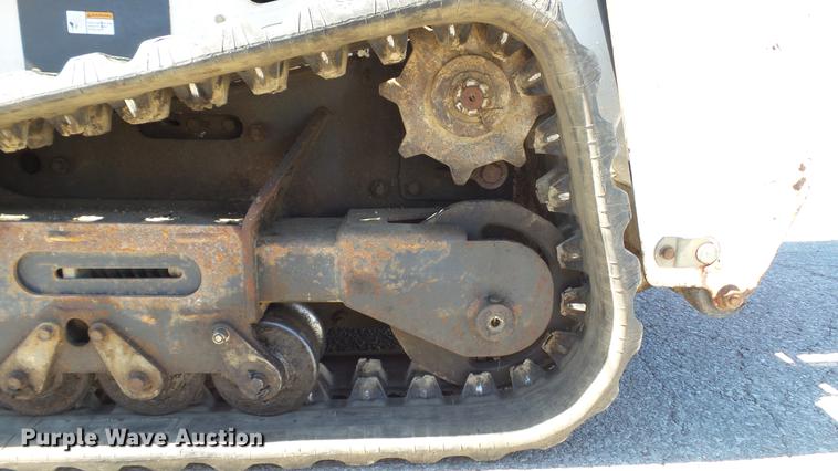 image for item DM9873 2005 Bobcat MT55 compact utility loader