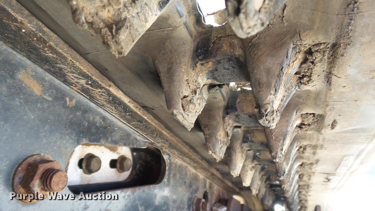 image for item DM9873 2005 Bobcat MT55 compact utility loader