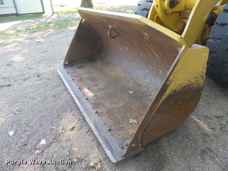 image for item DX9129 2002 Caterpillar 950G wheel loader