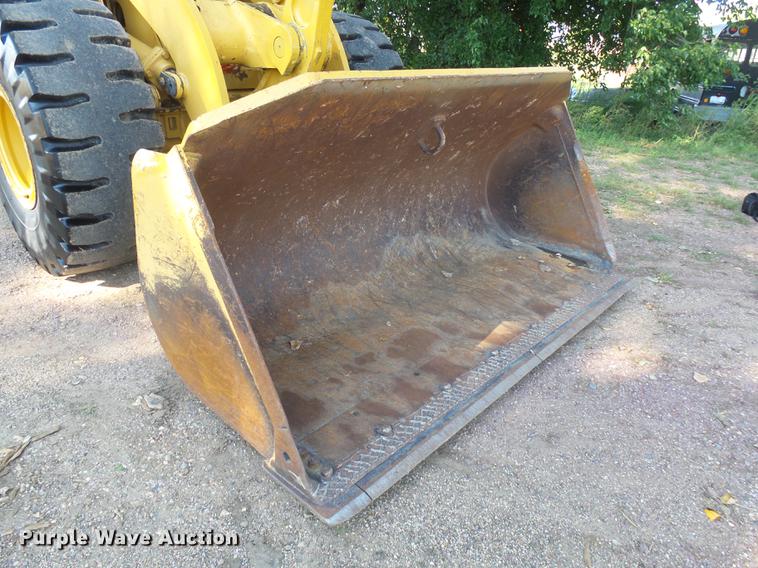 image for item DX9129 2002 Caterpillar 950G wheel loader
