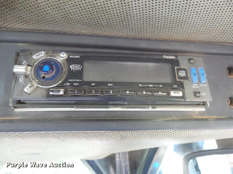 image for item DX9129 2002 Caterpillar 950G wheel loader