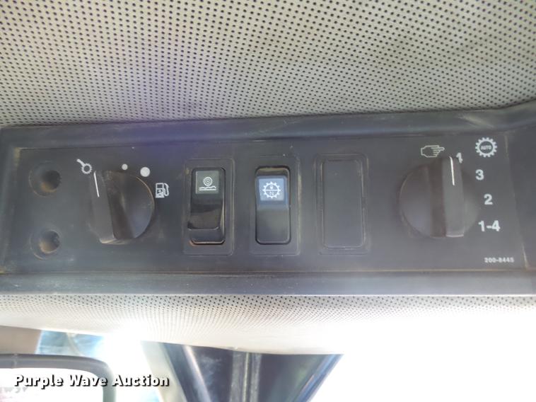 image for item DX9129 2002 Caterpillar 950G wheel loader