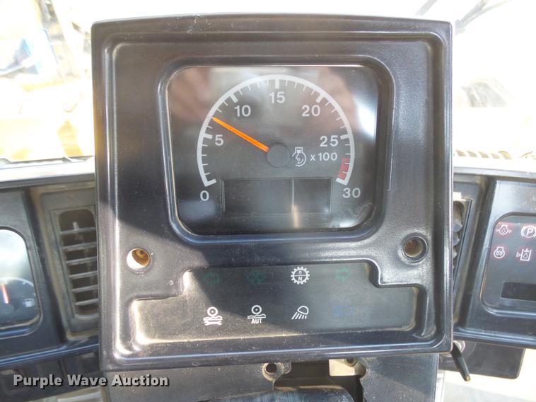 image for item DX9129 2002 Caterpillar 950G wheel loader