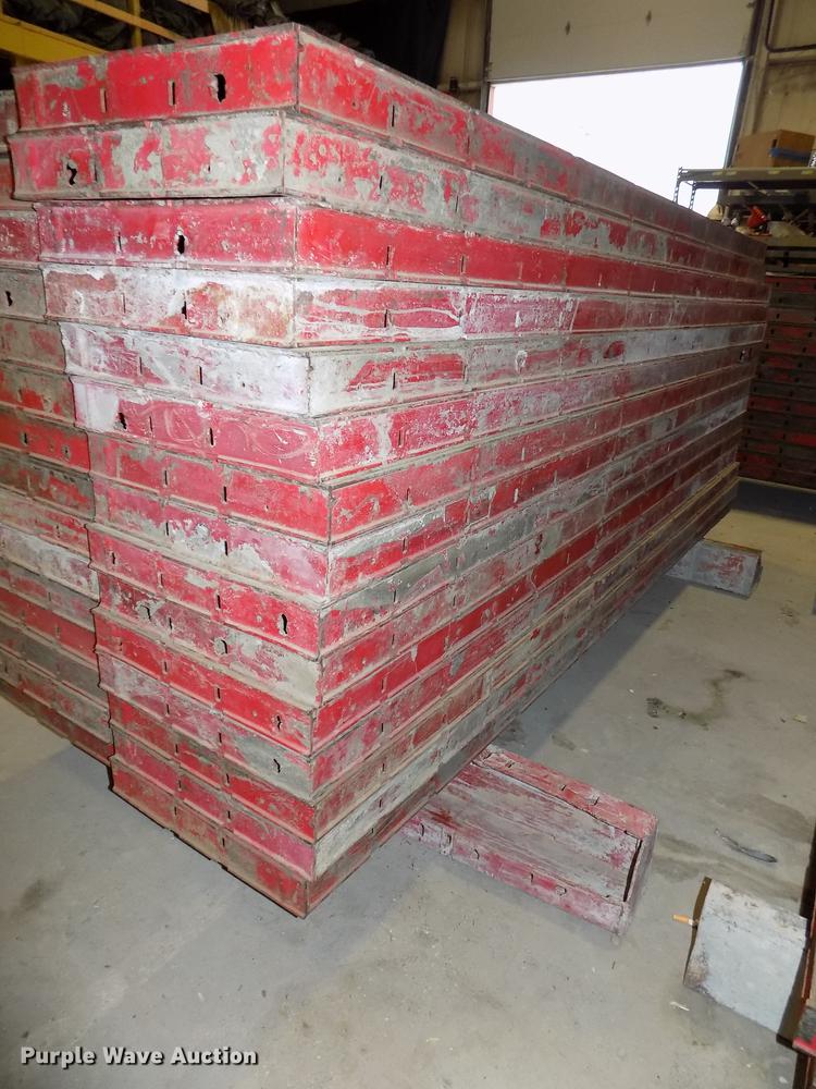 image for item DZ9528 (58) Symon concrete forms