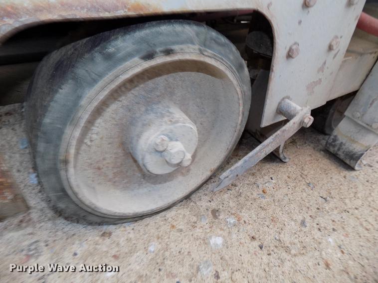 image for item DZ9539 (2) concrete saws