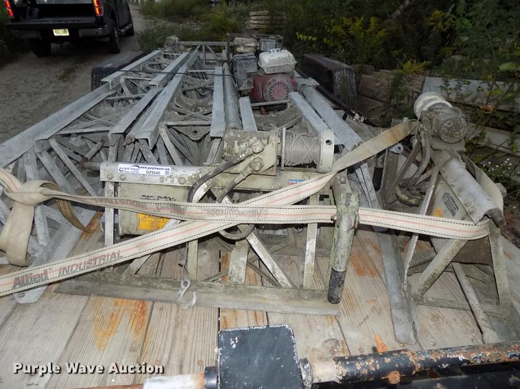 image for item DZ9540 (2) Morrison concrete screeds