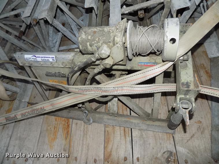 image for item DZ9540 (2) Morrison concrete screeds