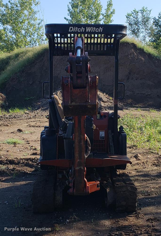 image for item EF9834 Ditch Witch XT850 mini skid steer/mini excavator/tool carrier