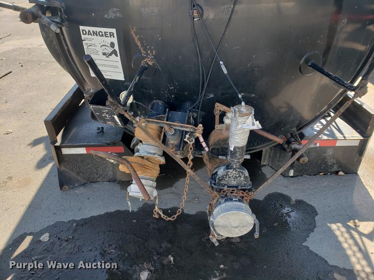 image for item EF9836 Presvac Systems vacuum truck tank