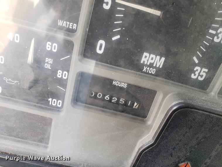 image for item EF9851 1996 International 4900 flat dump bed truck