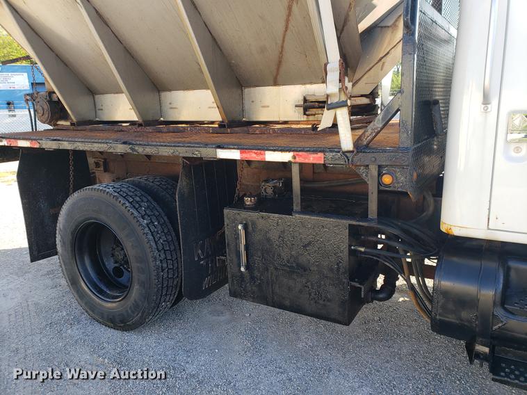 image for item EF9851 1996 International 4900 flat dump bed truck