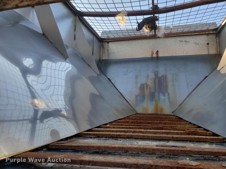 image for item EF9851 1996 International 4900 flat dump bed truck