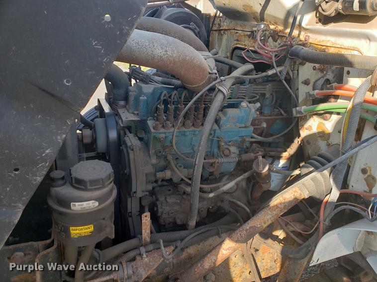 image for item EF9851 1996 International 4900 flat dump bed truck