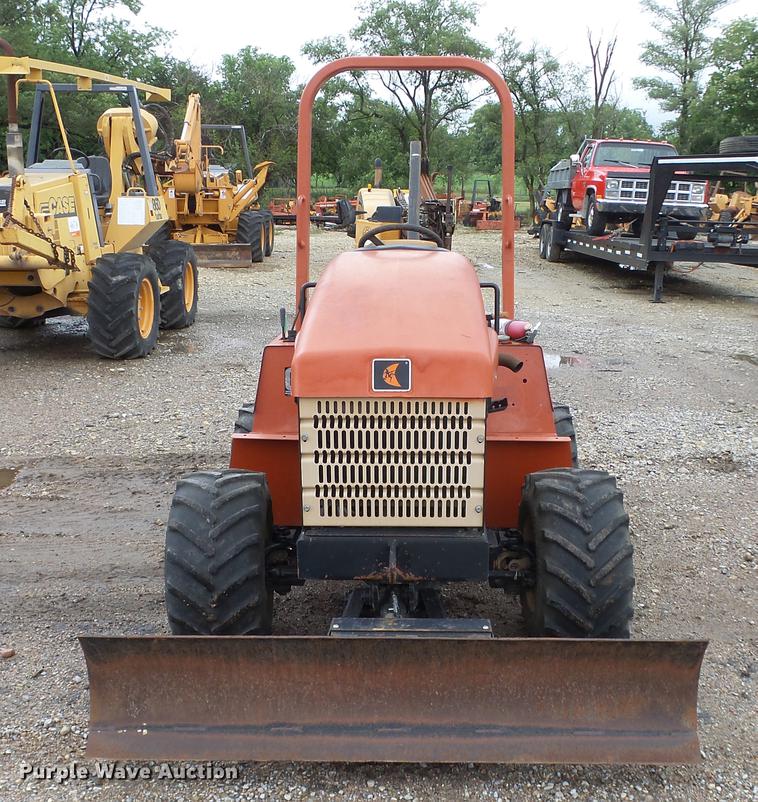 image for item FE9182 2006 Ditch Witch RT36 trencher