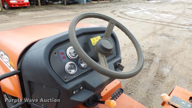 image for item FE9182 2006 Ditch Witch RT36 trencher