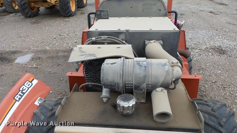 image for item FE9182 2006 Ditch Witch RT36 trencher