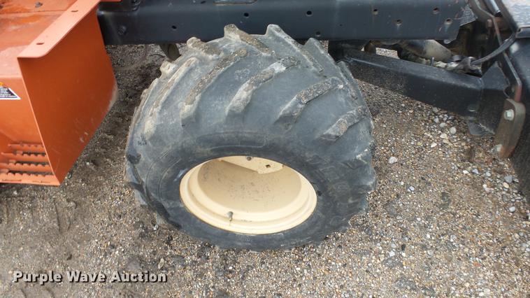 image for item FE9182 2006 Ditch Witch RT36 trencher
