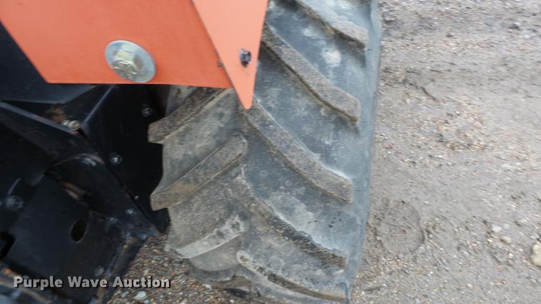 image for item FE9182 2006 Ditch Witch RT36 trencher