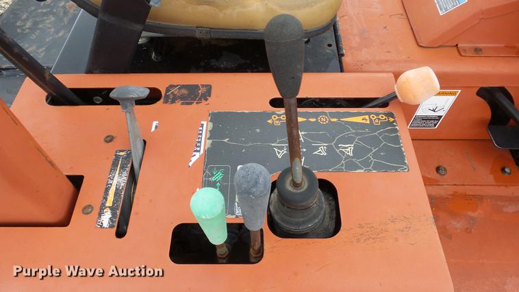 image for item FE9182 2006 Ditch Witch RT36 trencher