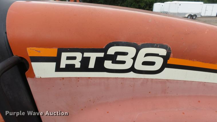 image for item FE9182 2006 Ditch Witch RT36 trencher