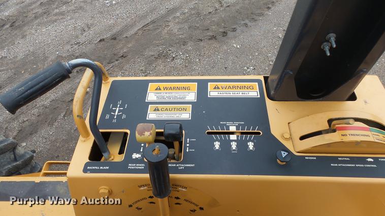 image for item FE9183 Case 860 trencher