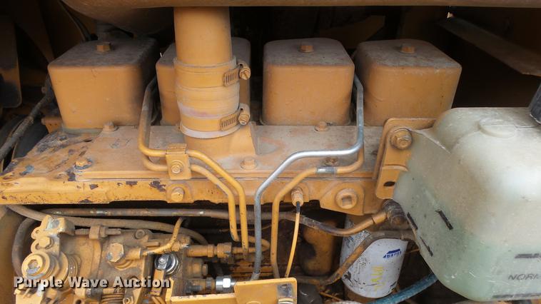 image for item FE9183 Case 860 trencher