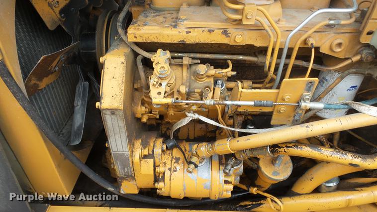 image for item FE9183 Case 860 trencher