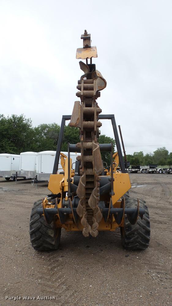 image for item FE9183 Case 860 trencher