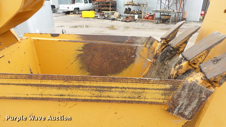 image for item FE9183 Case 860 trencher