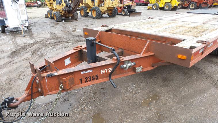 image for item FE9186 1995 Ditch Witch equipment trailer