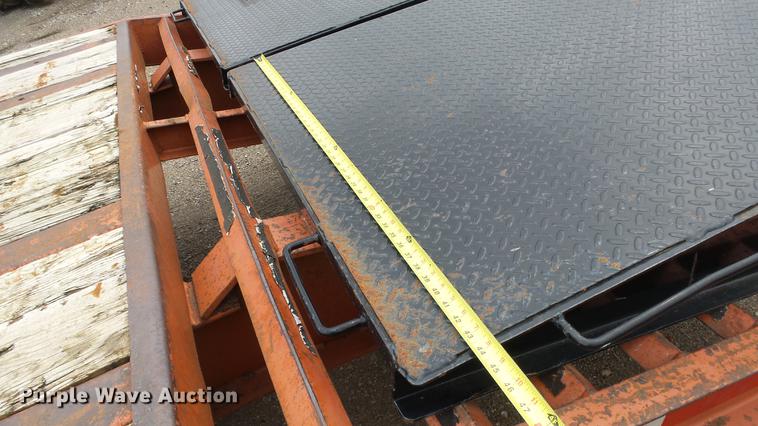 image for item FE9186 1995 Ditch Witch equipment trailer