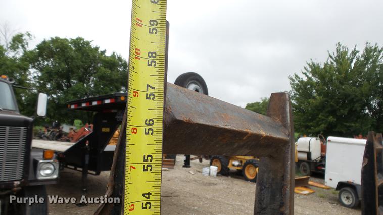 image for item FE9187 2005 Big Tex equipment trailer