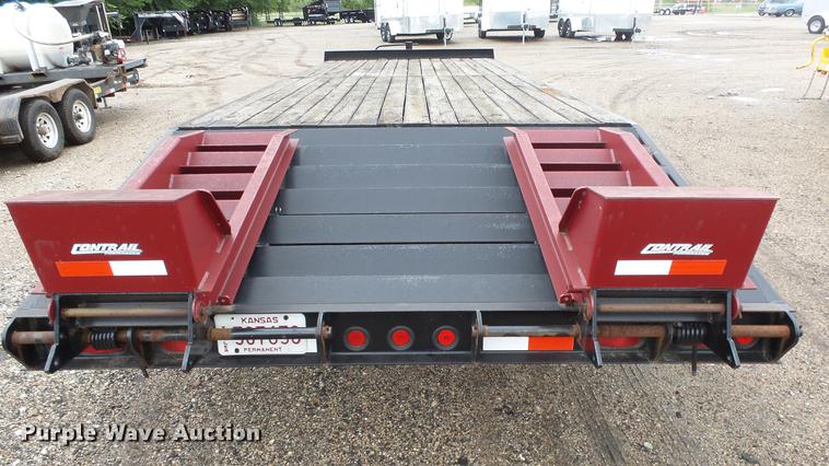 image for item FE9188 2009 Contrail equipment trailer