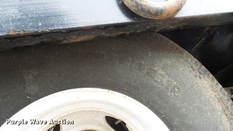 image for item FE9188 2009 Contrail equipment trailer