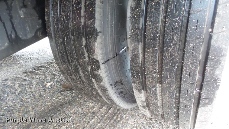 image for item FE9188 2009 Contrail equipment trailer