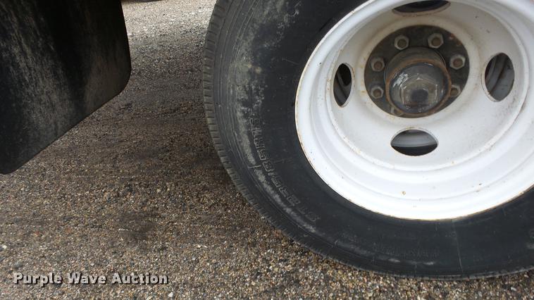 image for item FE9188 2009 Contrail equipment trailer