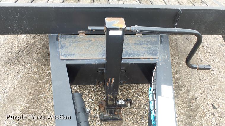 image for item FE9188 2009 Contrail equipment trailer