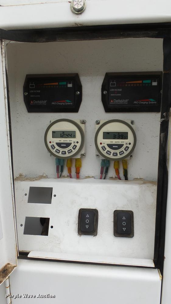 image for item FE9189 2011 Progress Solar SLT800 light plant